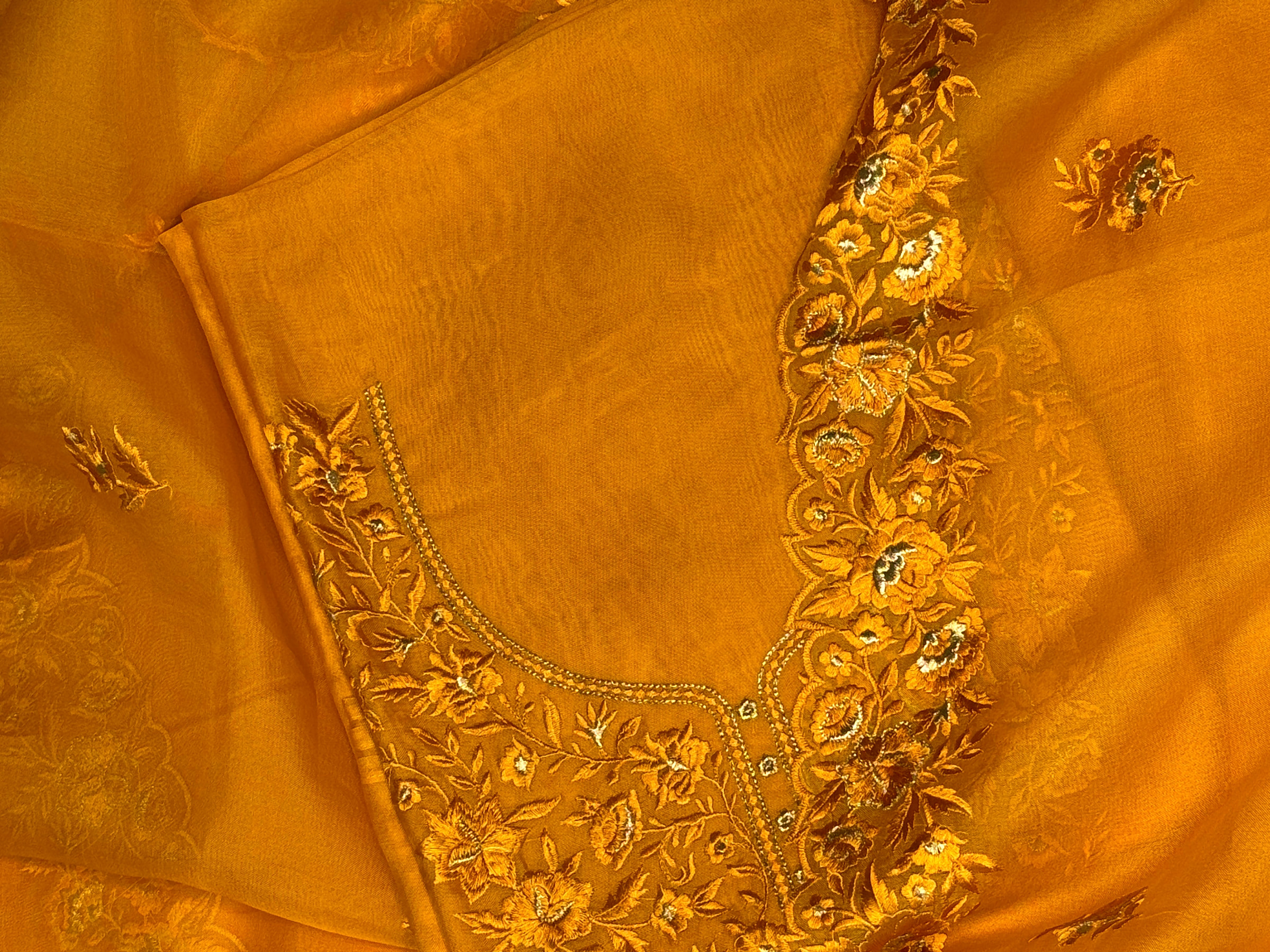 Mustard embroidered set